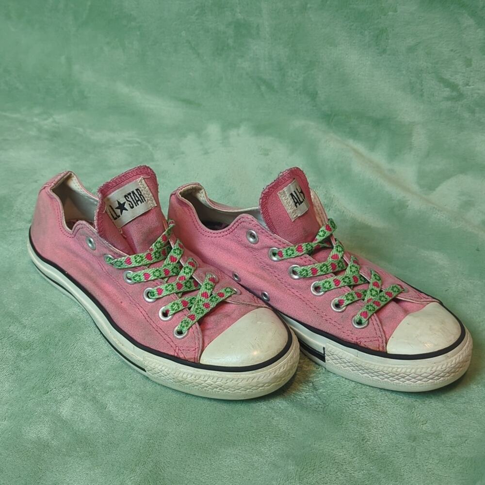 Pink Women's Low Top Converse 9